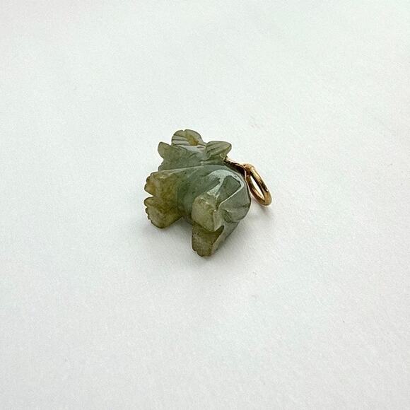 Vintage Signed HK 14K Gold & Carved Jade Elephant Good Luck Charm - Picture 5 of 8